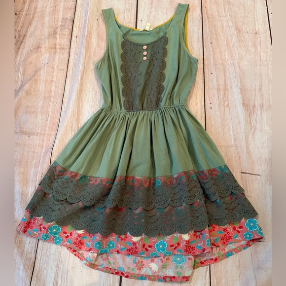 MATILDA JANE Girl Size L Light Rising Sage Green Sleeveless Lace Floral Dress - Picture 1 of 3